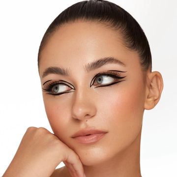 Fairytales by Emma Wegner - Zürich - Peluqueros y maquilladores