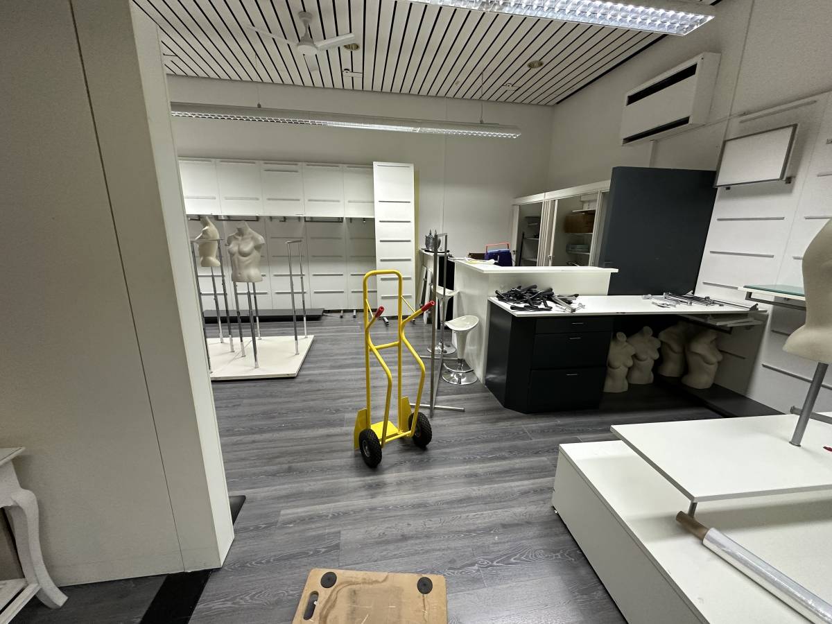 HZ Allrounder Service-Zenelaj - Rümlang - Säen