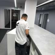 DB SOLUTION - Mühlau - Billardtisch montieren