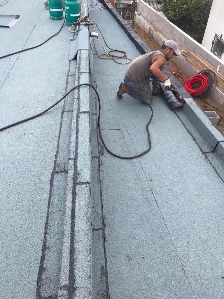 YOUR  ENGINEERING ZURICH LDA - Zürich - Wasserpumpe installieren oder austauschen