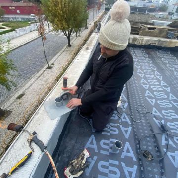 YOUR  ENGINEERING ZURICH LDA - Zürich - Installation und Montage von Lampen