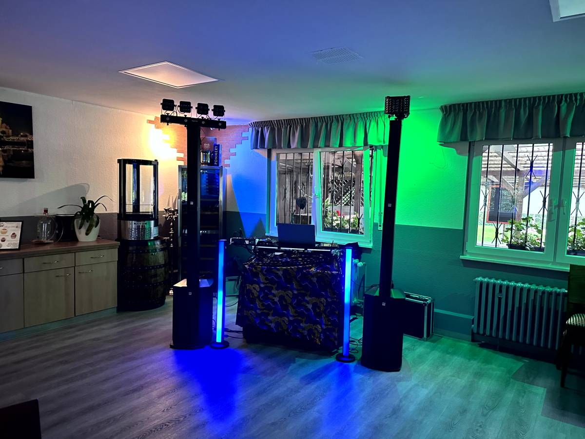 DJ MaDaZu - Birmensdorf - Karaoke-Anlage mieten