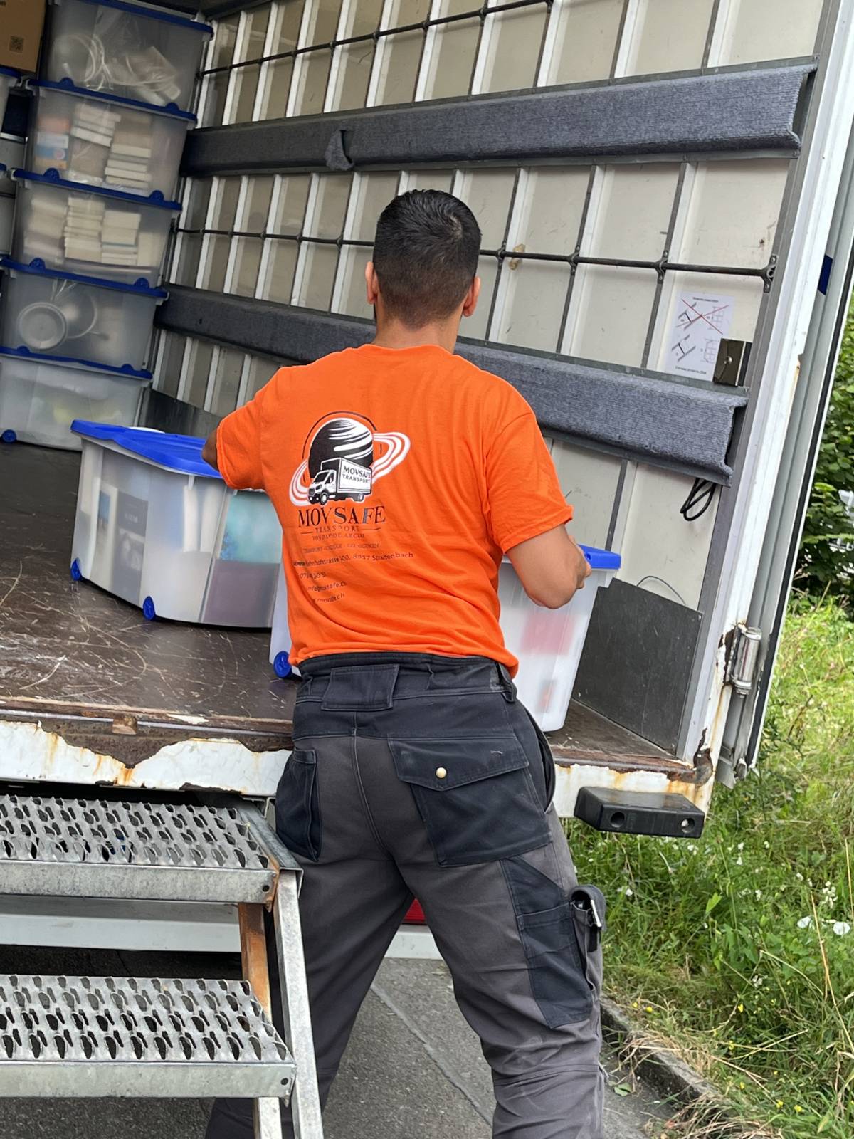 MovSafe Transport von Davide Arcuri - Spreitenbach - Lieferservice für Essen