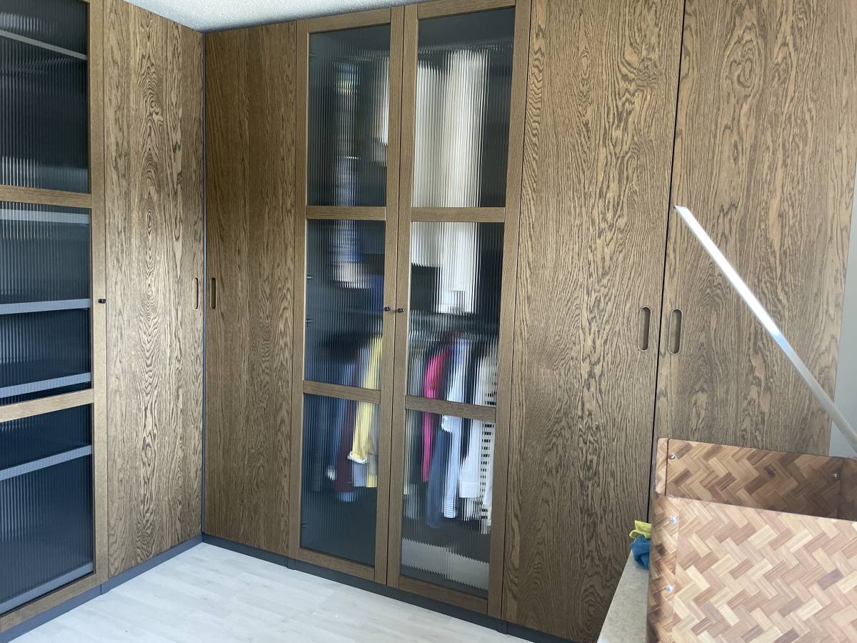 IKEA Furniture Assembler