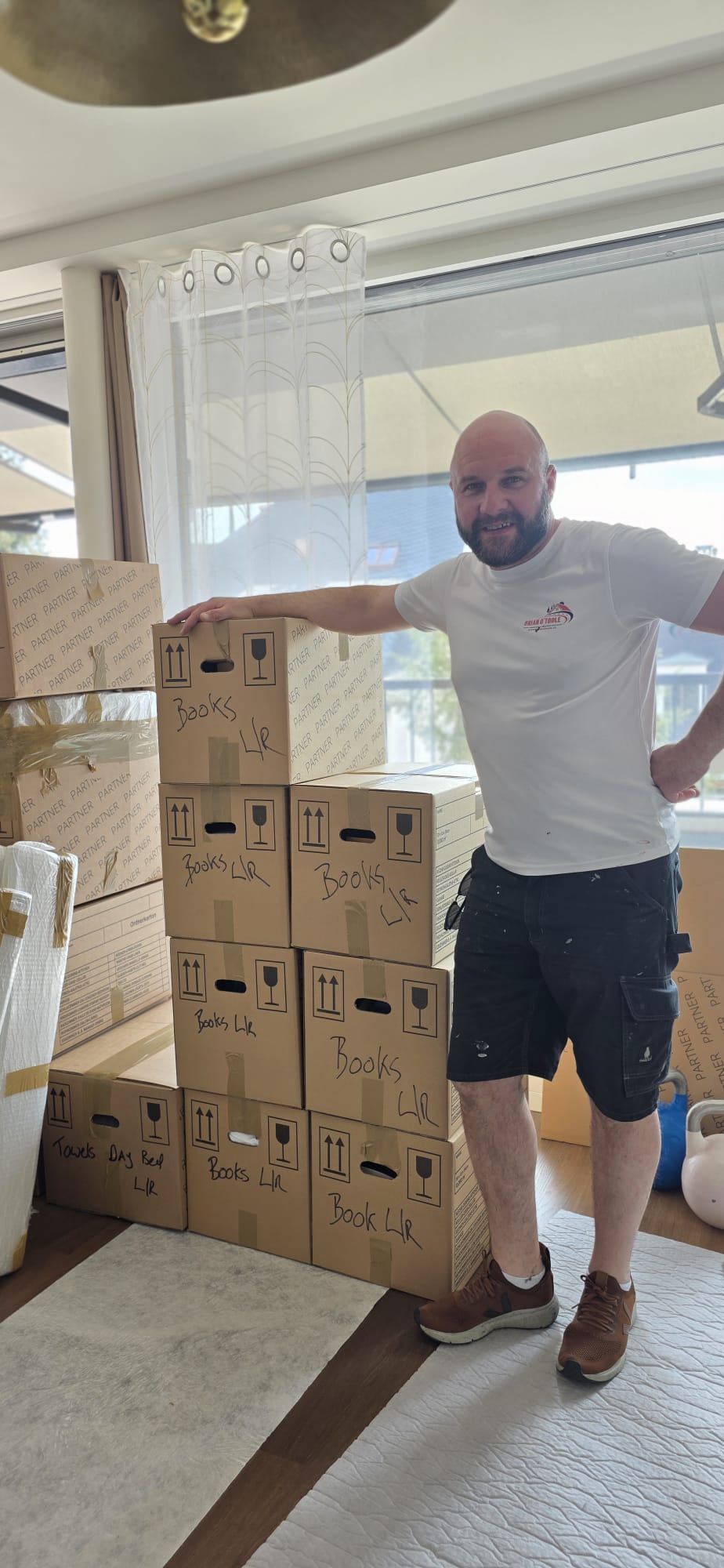 Brian O'Toole Home Removals and Handyman Services - Basel - Kleiderschränke