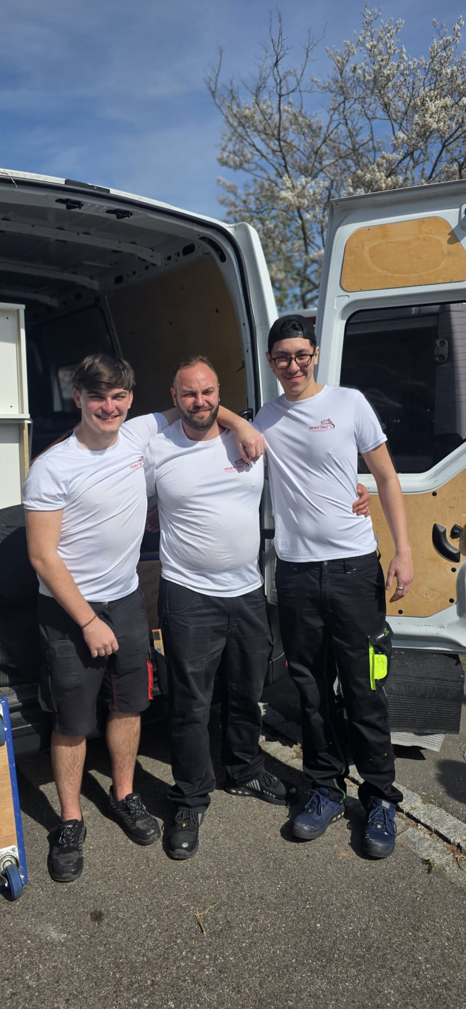 Brian O'Toole Home Removals and Handyman Services - Basel - Kinderbett montieren
