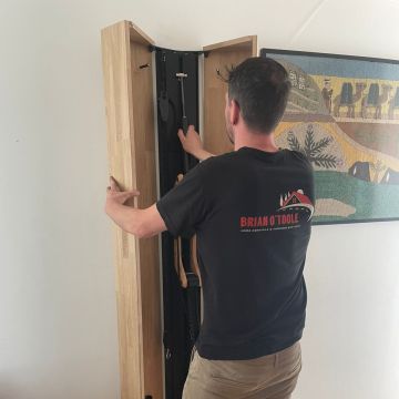 Brian O'Toole Home Removals and Handyman Services - Basel - Tür- & Treppenschutzgitter für Babys montieren