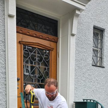 Brian O'Toole Home Removals and Handyman Services - Basel - Rasenpflege - Kompletter Rundum-Service (regelmäßig)