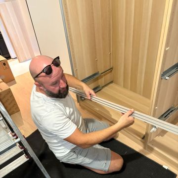 Brian O'Toole Home Removals and Handyman Services - Basel - TV-Montage