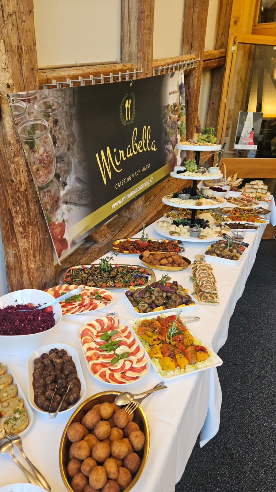 Mirabella Catering - Köniz - Limpeza da Casa (Recorrente)