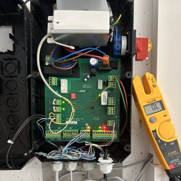 B&G Elektro GmbH - Oberentfelden - Instalación de ventiladores