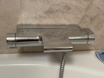 Handwerker für Waschbecken