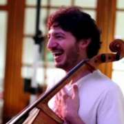 Dipl. Musiklehrer.  Kreativer Cello-, Klavier- und Geigen-Onlineunterricht - Muhen - Unterricht für Musiktheorie