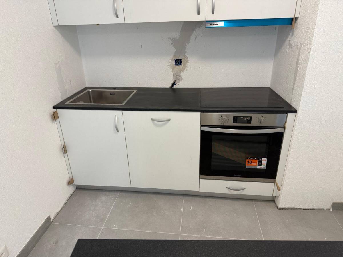 Perfect Bois Sàrl - Payerne - Cabinet Refacing