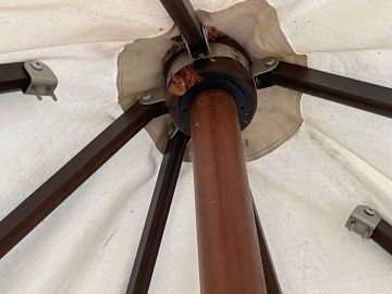 Mantenimiento y reparación de toldos