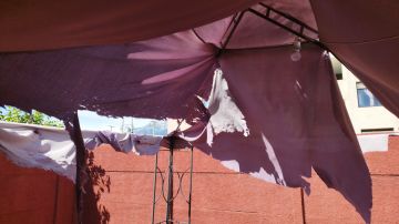 Awning Repairman