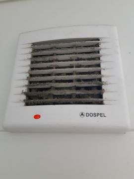 Electricista para instalación o reemplazo del ventilador del baño