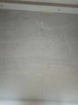 Especialista de reparación o mantenimiento de encimeras