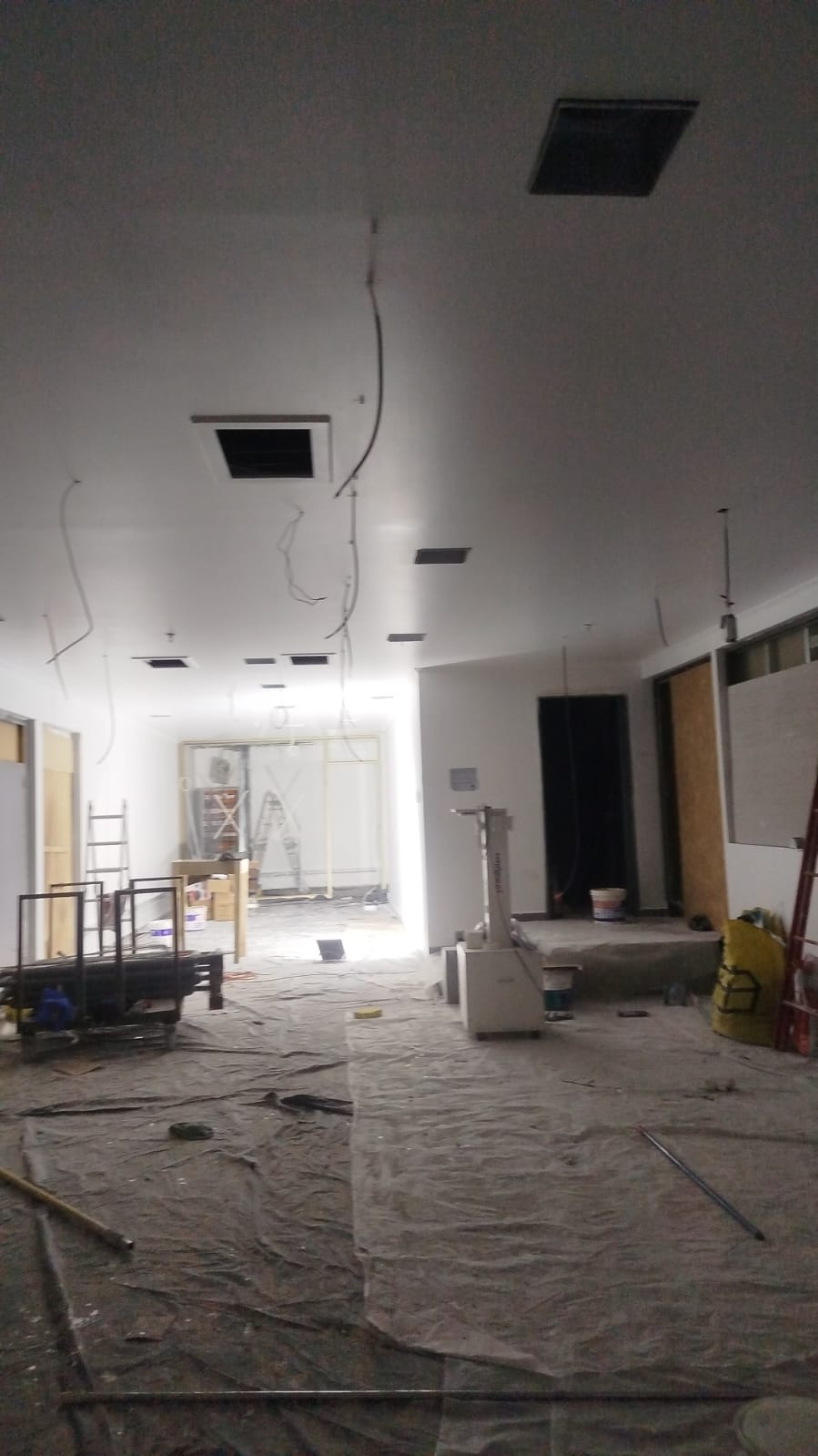 Electrico24/7 - Antofagasta - Lamp Installation