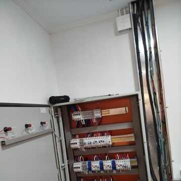 Electrico24/7 - Antofagasta - Solar Panel Installation