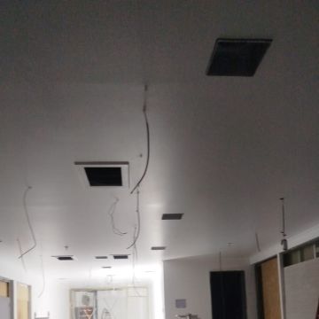 Electrico24/7 - Antofagasta - Lamp Installation