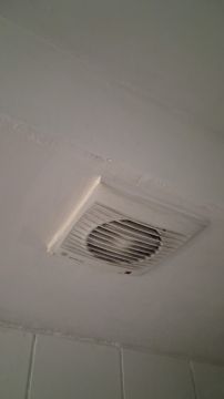 Electricista para la instalación de ventiladores
