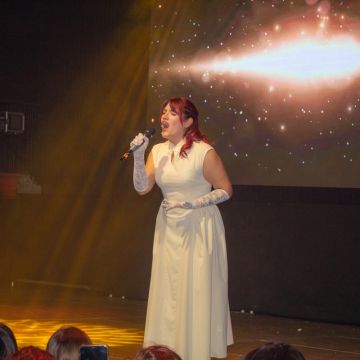 Martina Gonzalez - Santiago - Cantantes
