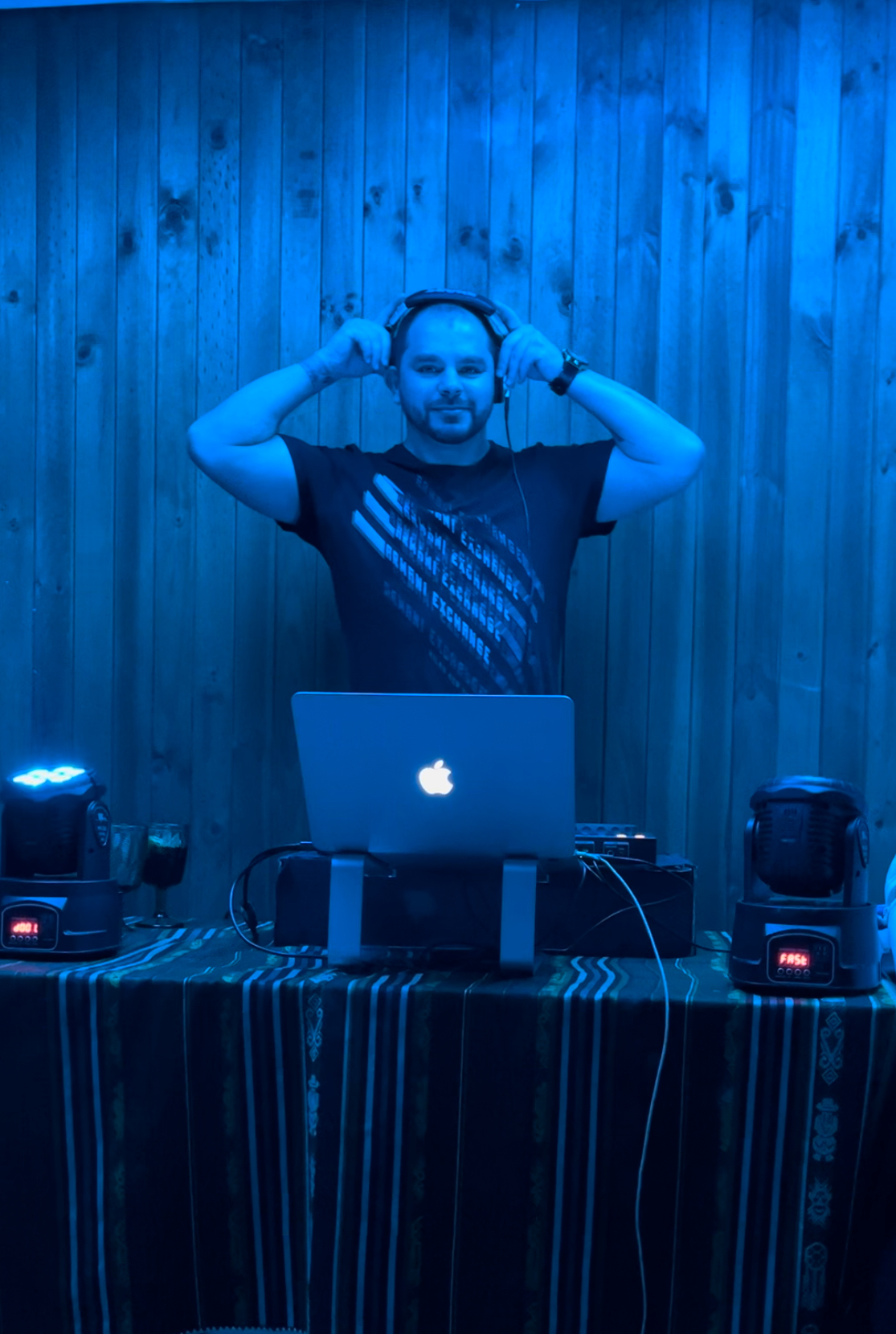 Felipe Barrientos DJC4 - Santiago - Quinceanera DJ