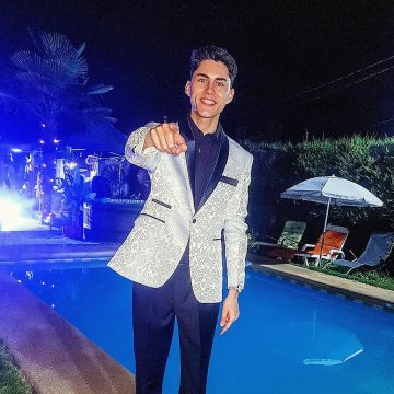 Martín Cortés Oficial - Santiago - Ventriloquist