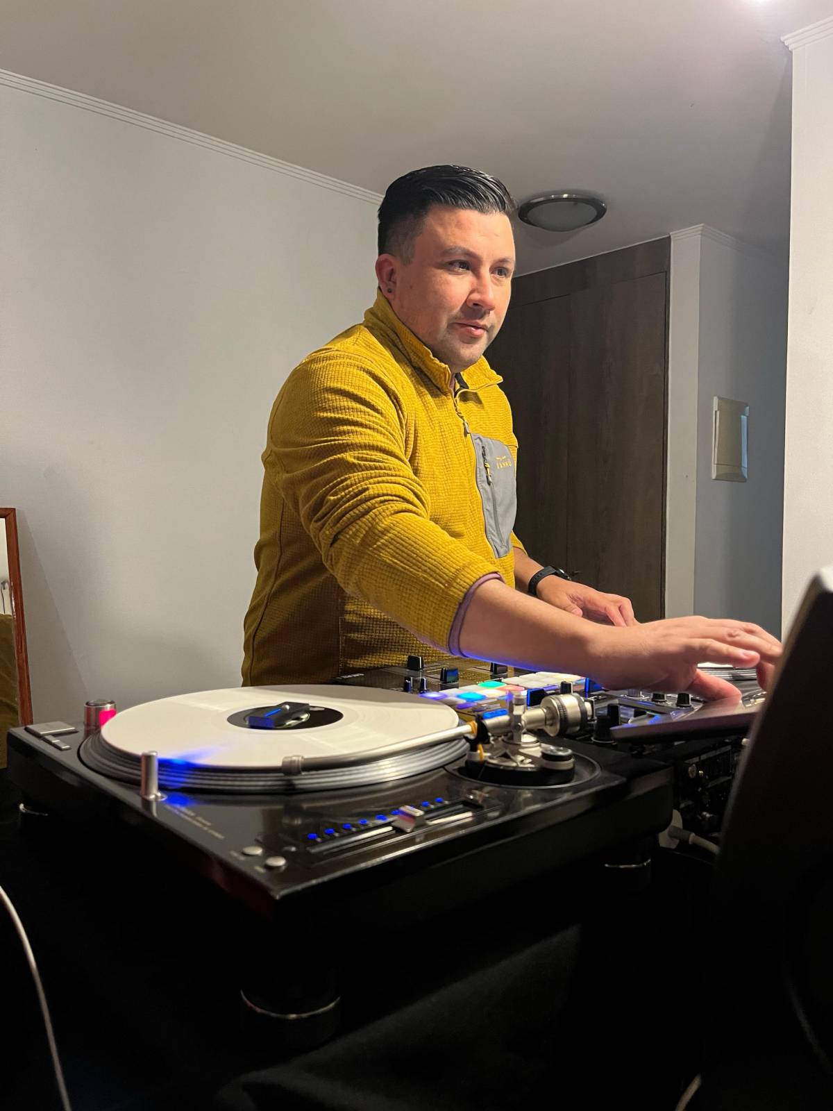 Claudio reyes - Santiago - DJ para Casamentos