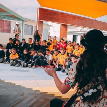 María José Rivera - Santiago - Puppet Show Entertainment