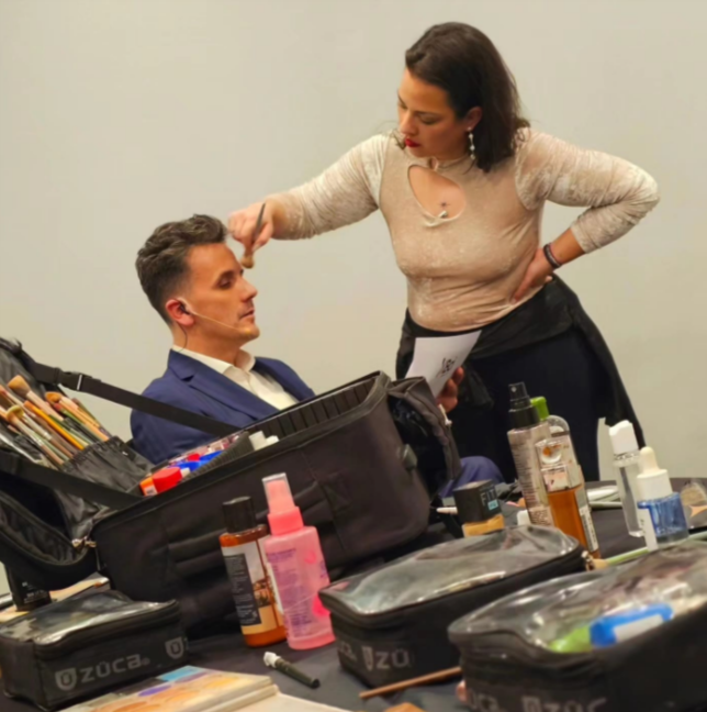 Pao Tirapegui - Santiago - Hairdressers and Makeup Artists