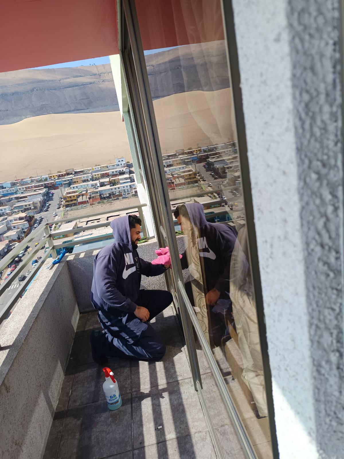 Elimpiq Ltda. - Iquique - Windows Cleaning