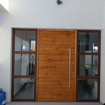 Elimpiq Ltda. - Iquique - Commercial Cleaning