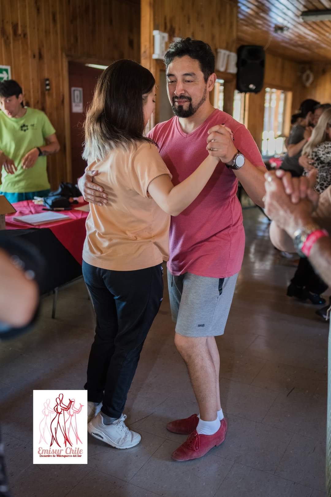 Buscándote tango Curicó - Curicó - Clases de danza del vientre