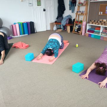 Flowka Yoga - Valdivia - Vinyasa Flow Yoga