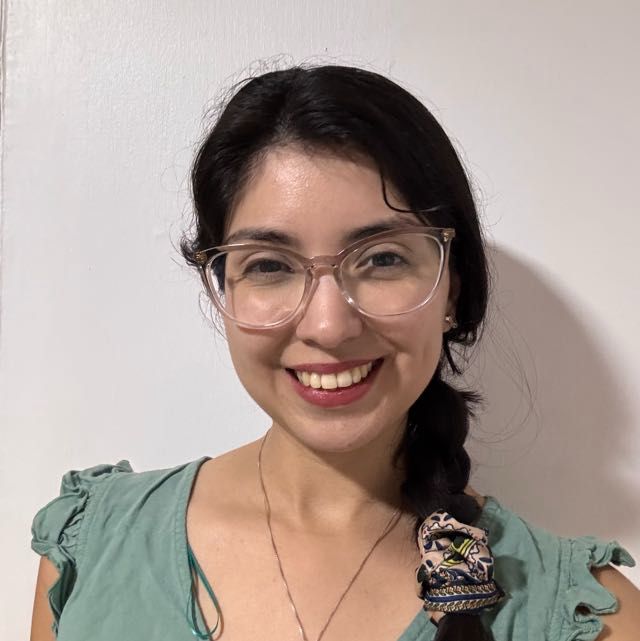 LuzCapri Karla Mercado Swett - Santiago - Espectáculo de lector del tarot