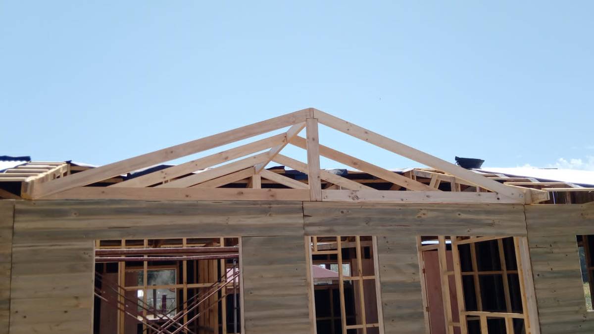 Undurraga & Parra Construcciones - Santiago - Carpintería general