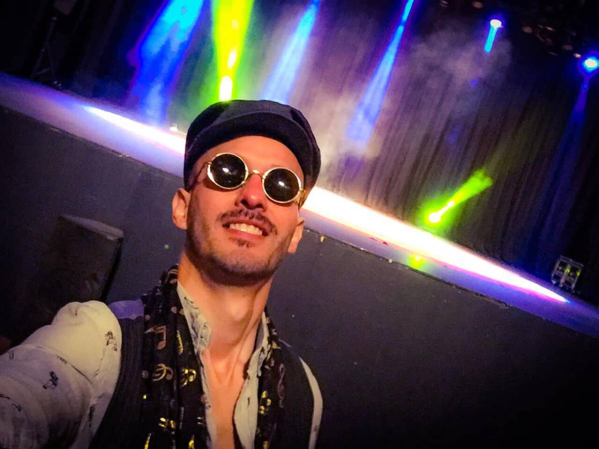 Elian Espinoza Music - Valparaíso - Band Entertainment