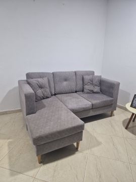 Upholstery and Furniture Cleaner