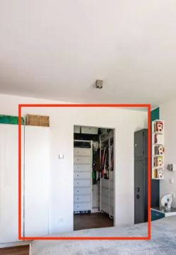 Bauunternehmer für die Entfernung einer Innenwand