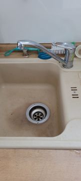 Sink and Faucet Repair Specialist