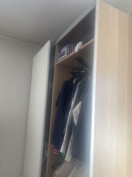 Spezialisten für Kleiderschrankorganisation