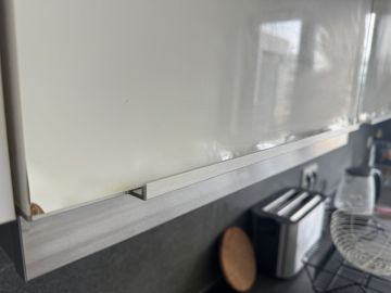 Möbel reparieren - Möbel