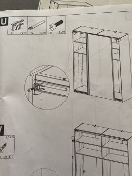 Schrank reparieren