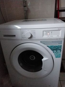 Techniker für Waschmaschinen