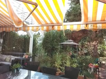 Awning Repairman