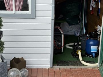 Swimming Pool Repair