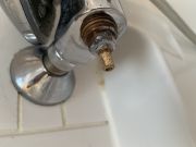 Dusche oder Badewanne reparieren