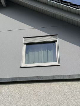 Window Blinds Installation or Replacement Specialist